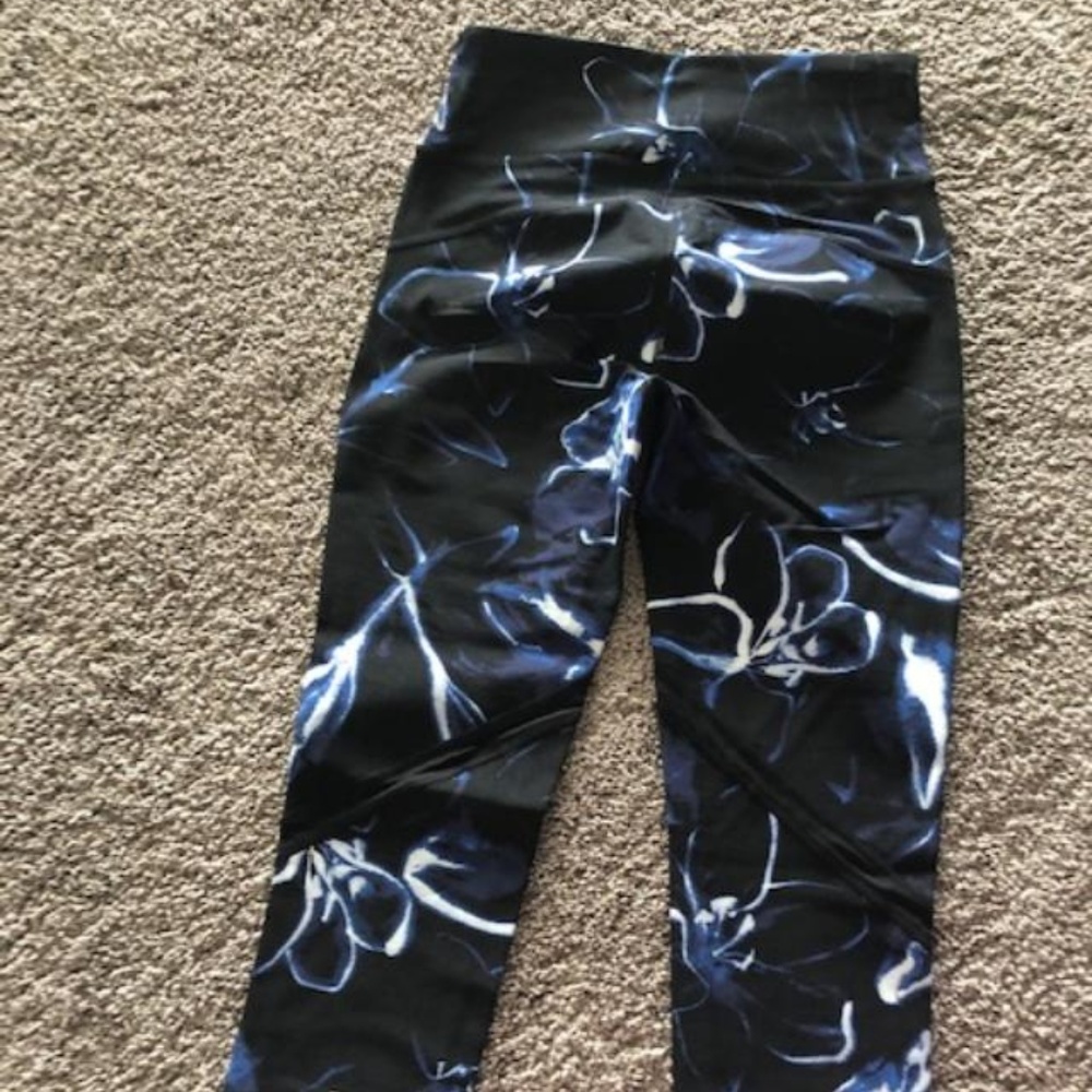 Donna Karan Leggings